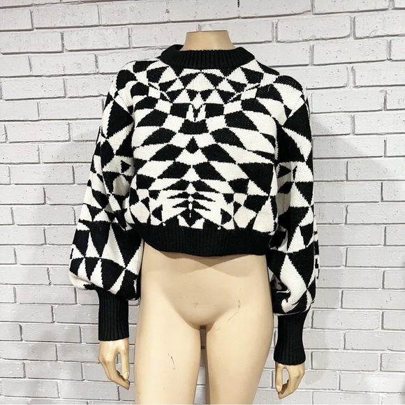 Farm Rio Women’s Heart Deco Sweater - Picture 1 of 8